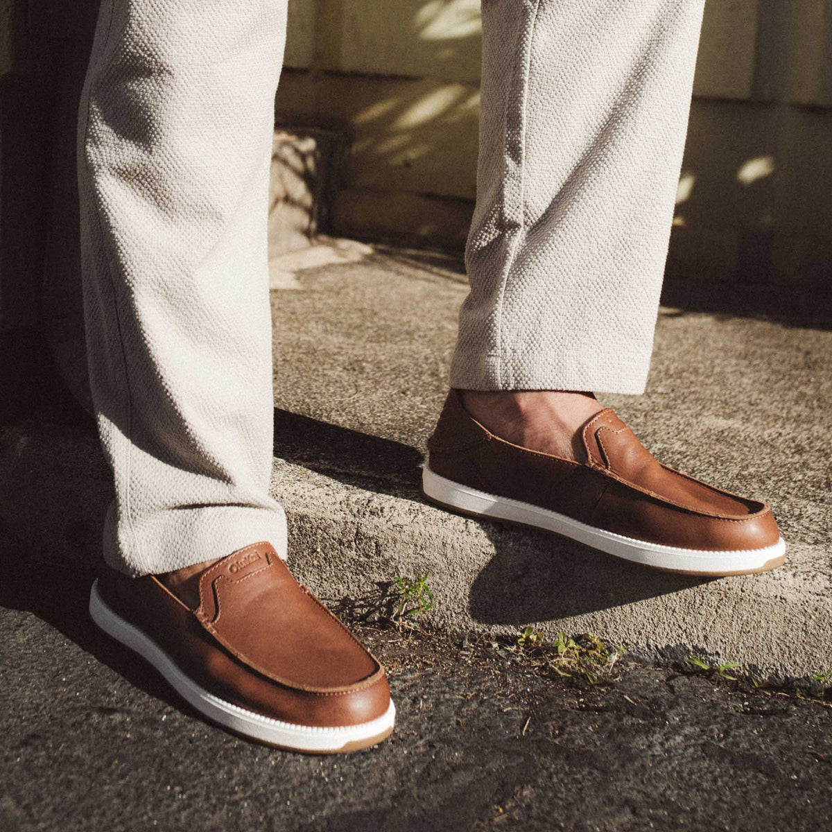 Kākaha Nia Men‘s Leather Slip-On Shoes - Fox | Men OluKai online