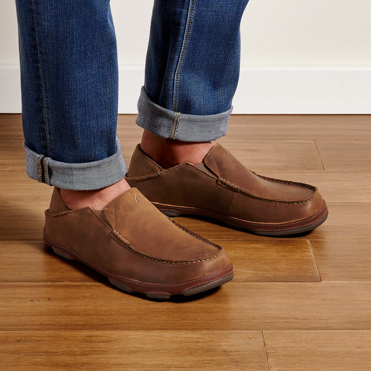 Moloā Men's Leather Slip On Shoes - Ray / Toffee | Men OluKai cheap