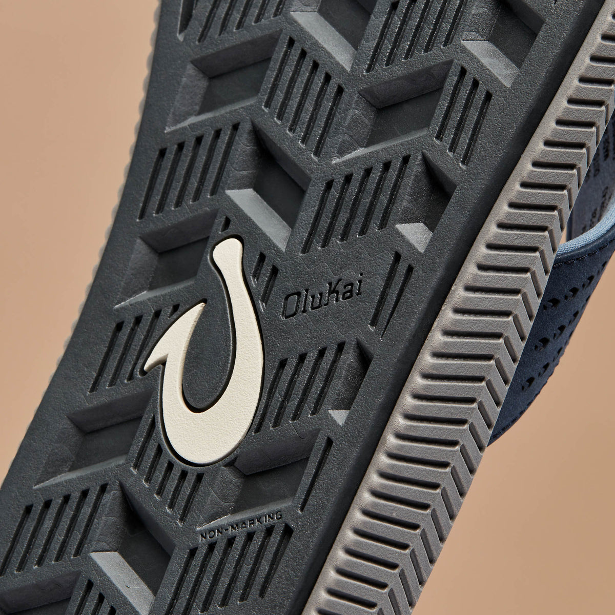 Ulele Men's Beach Sandals - Blue Depth / Charcoal | Men OluKai discount