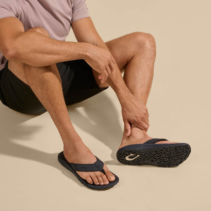 ‘Ohana Men's Best Selling Beach Sandals - Black | Men OluKai online