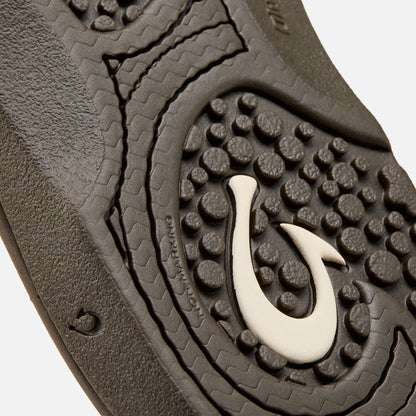 Nalu Slide Men's Beach Slide Sandals - Dark Java | Men OluKai sale
