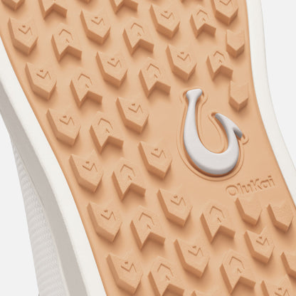 Kiahuna - Bright White / Cantalope | Women OluKai online