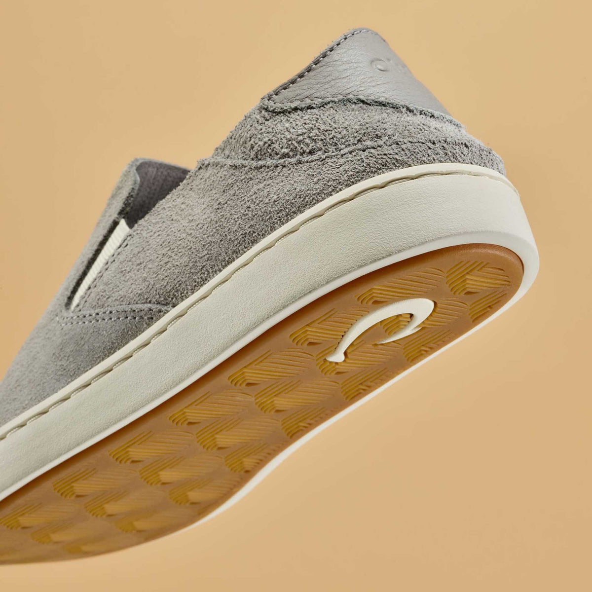 Pehuea Luxe Women’s Suede Shoes - Ash | Women OluKai on sale