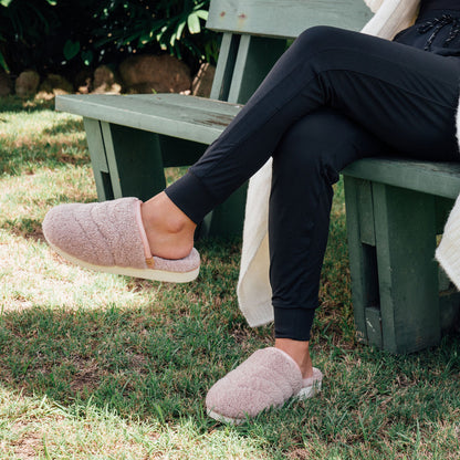 Pūpū Mua Women’s Shearling Mule Slipper - Pink Sea Salt | Women OluKai on sale