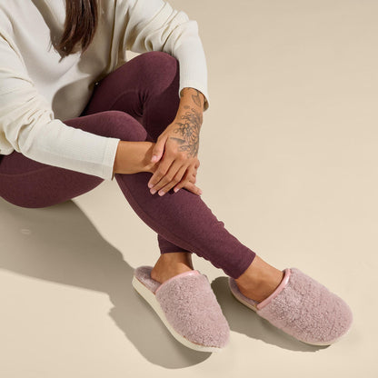 Pūpū Mua Women’s Shearling Mule Slipper - Pink Sea Salt | Women OluKai on sale