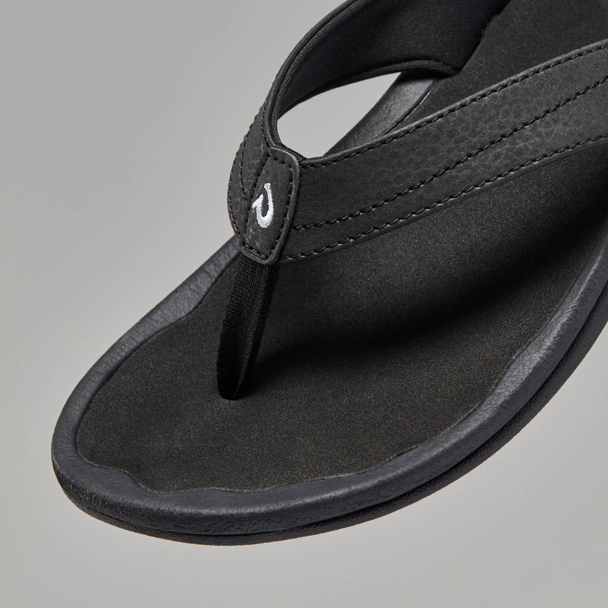 ‘Ohana Women's Best Selling Beach Sandals - Black | Women OluKai on sale