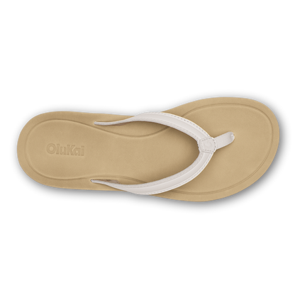Southshore - Bright White / Warm Sand | Women OluKai online