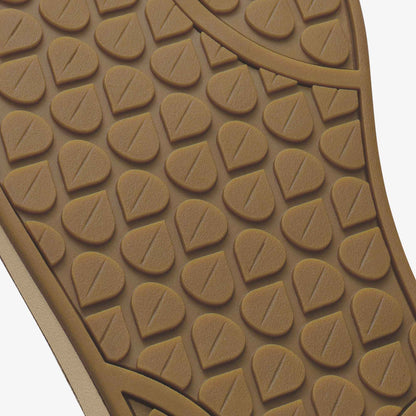 Southshore - Bright White / Warm Sand | Women OluKai online