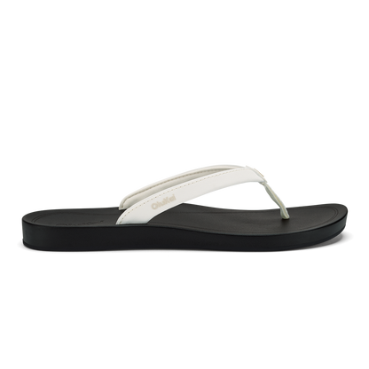 ‘Uiki Women’s Everyday Beach Sandals - Bright White / Lava Rock | Women OluKai near me