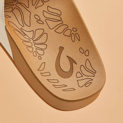 Kipe‘a ‘Olu Women‘s Slide Sandals - Puka / Tan | Women OluKai near me
